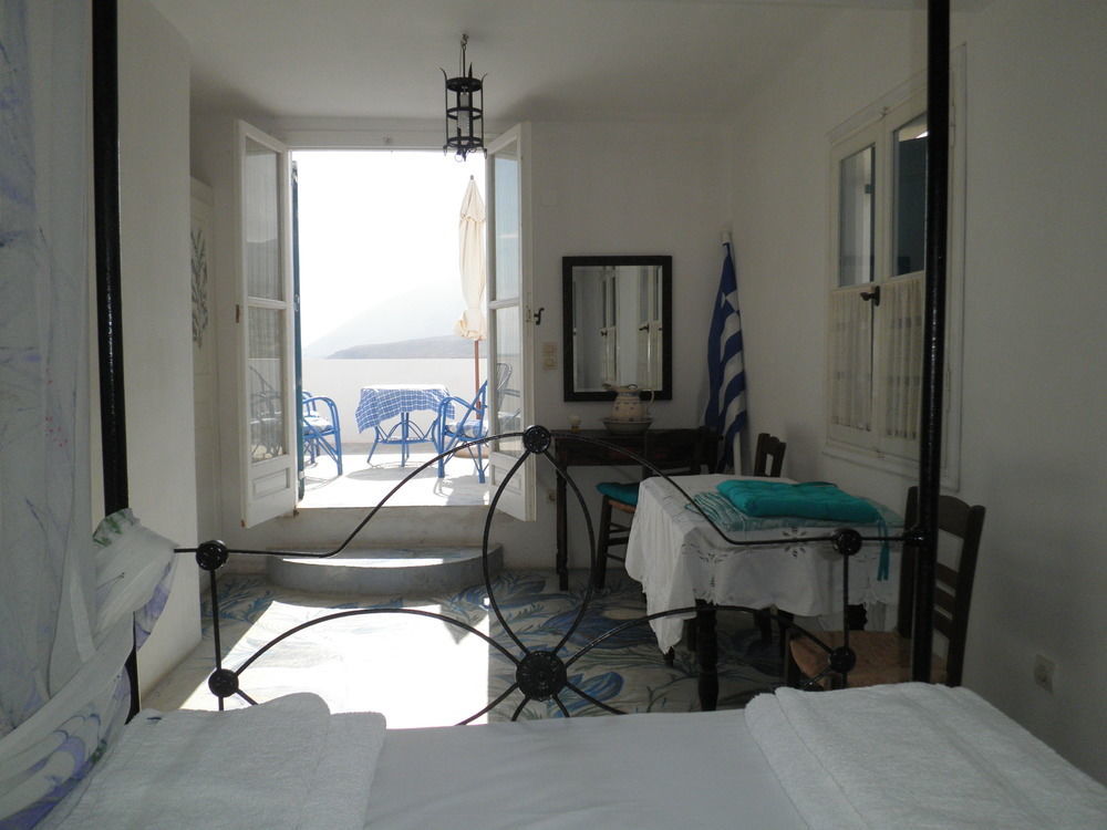 Angelica'S Hotel Fry ภายนอก รูปภาพ